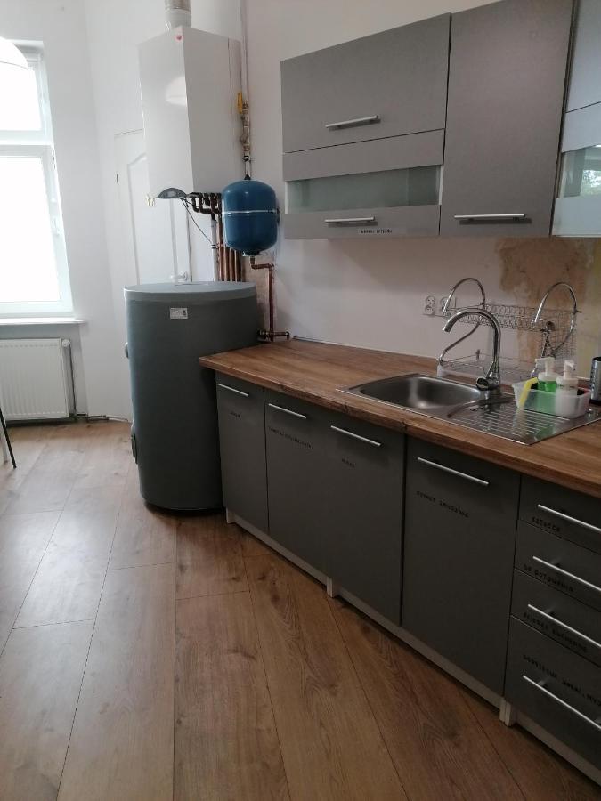 Hostel Tulip - Pokoj Jednoosobowy Nr 1 Ze Wspolna Lazienka I Kuchnia Szczecin Exterior foto
